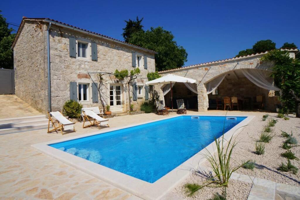 Vranje Selo Ferienhaus Villa Alisia, Wunderschoenes Natursteinhaus Bei Porec, Istrien, Kroatien מראה חיצוני תמונה