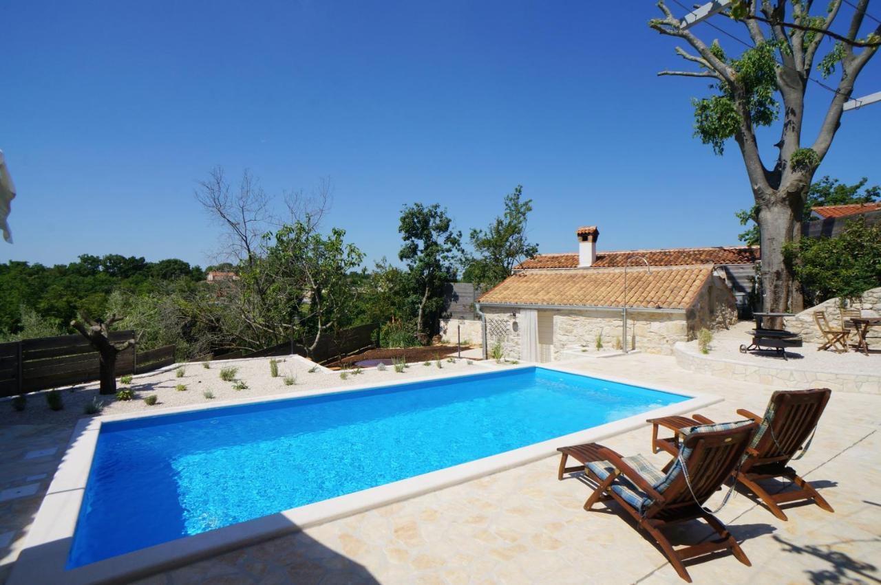Vranje Selo Ferienhaus Villa Alisia, Wunderschoenes Natursteinhaus Bei Porec, Istrien, Kroatien מראה חיצוני תמונה