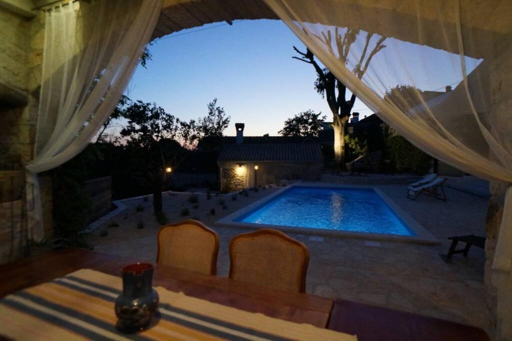 Vranje Selo Ferienhaus Villa Alisia, Wunderschoenes Natursteinhaus Bei Porec, Istrien, Kroatien מראה חיצוני תמונה