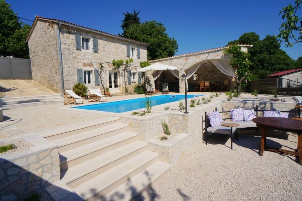 Vranje Selo Ferienhaus Villa Alisia, Wunderschoenes Natursteinhaus Bei Porec, Istrien, Kroatien מראה חיצוני תמונה