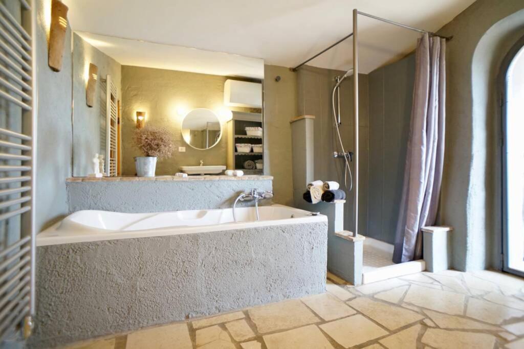 Vranje Selo Ferienhaus Villa Alisia, Wunderschoenes Natursteinhaus Bei Porec, Istrien, Kroatien מראה חיצוני תמונה